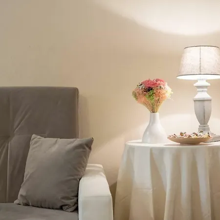 Perseus Apartment *