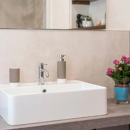 Perseus Apartment